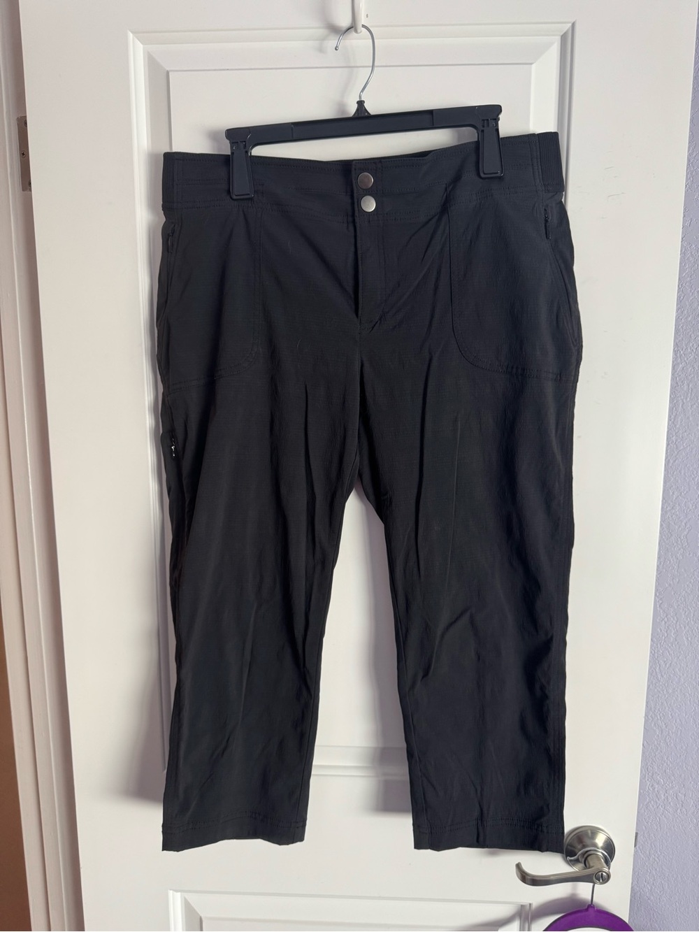 ATHLETA, Trekkie, blk, quik dry, NWOT